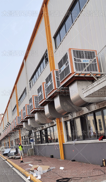 潤東方水冷式空調(diào)機(jī)組與可再生能源配合，可降溫150平方！