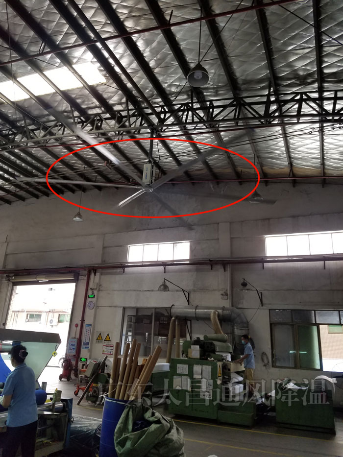 解決大型車間通風降溫就選用工業大風扇